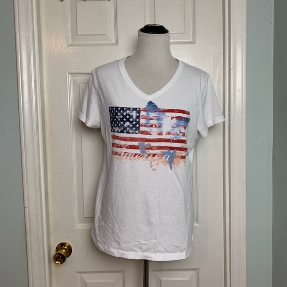Kohl’s Tops - Patriotic America T-Shirt. Size L